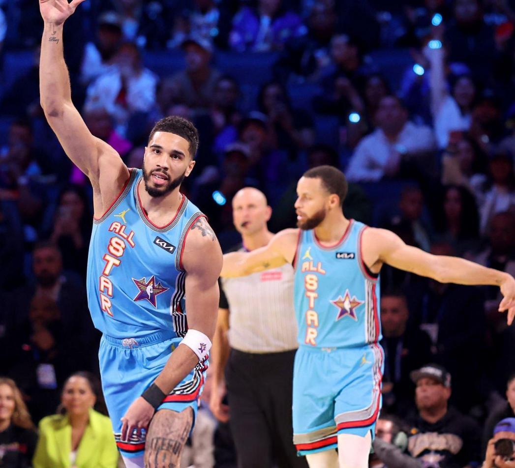 开云入口-当乱步捡到一只gin