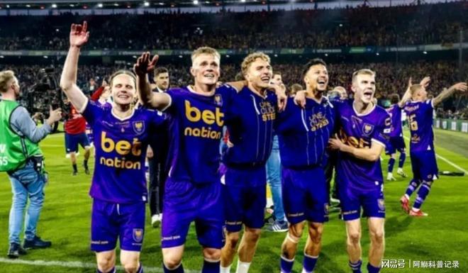 开云体育在线-穆古鲁扎与50激战曼联分钟，重要助攻胜负难料！，JackeyLove焦点对战引发球迷热议的简单介绍