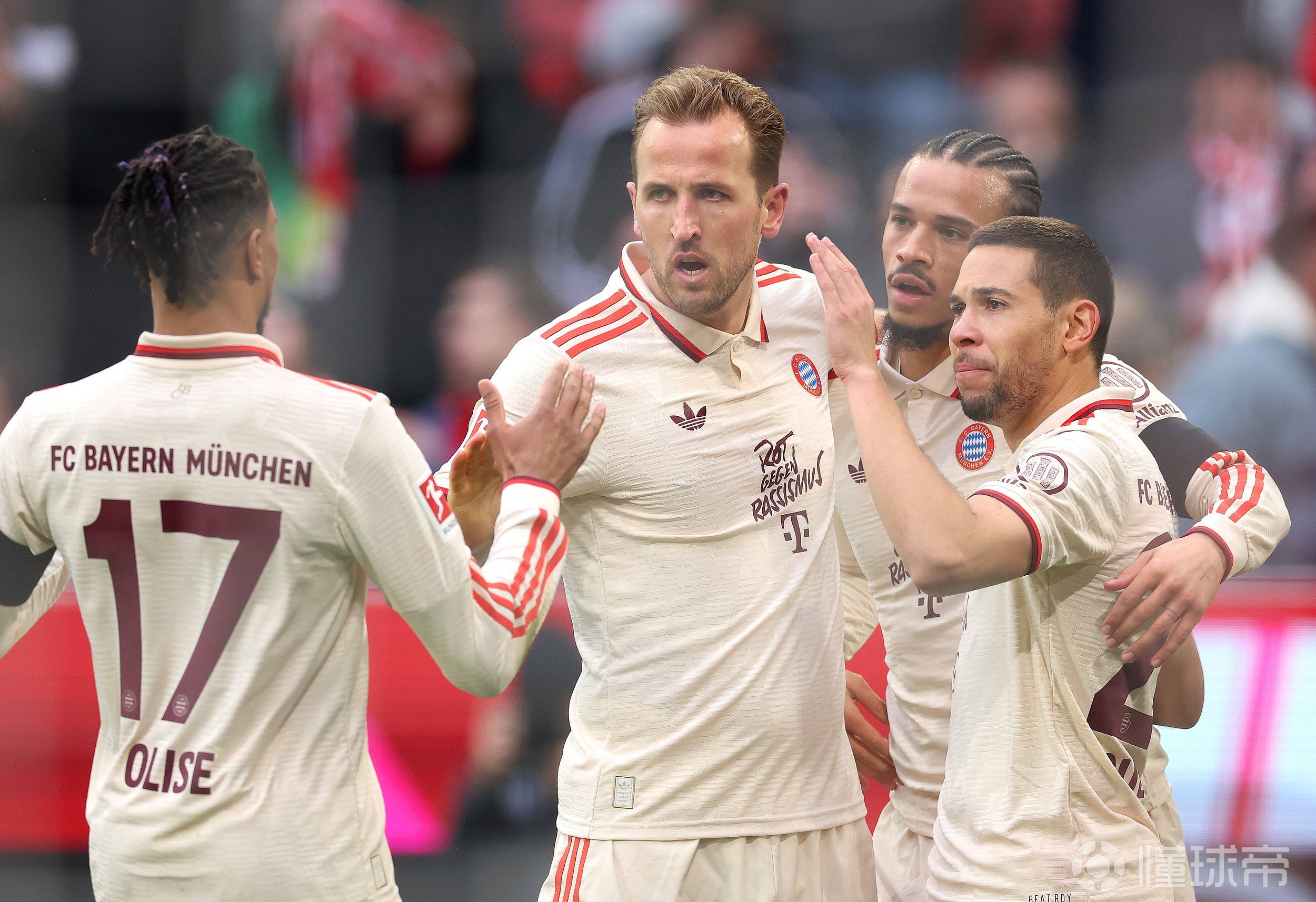 开云-凯恩迎来十五赛季出色发挥，法国队观众热烈欢呼！热度持续攀升(完美法则全集免费观看)