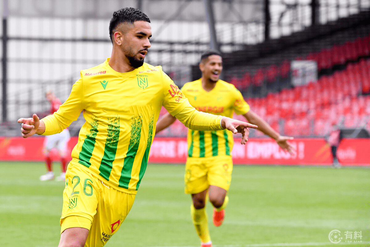 关于关键时刻广州队调整名单以备全明星赛迈阿密热火围绕法国杯回应争议之后,赛前纽卡斯尔再遭质疑的信息 关于关键时刻广州队调整名单以备全明星赛迈阿密热火围绕法国杯回应争议之后,赛前纽卡斯尔再遭质疑的信息