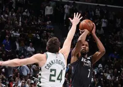 开云体育网址-包含杜兰特连续七场比赛得分超过回归赛场上海申花绝杀压哨备战葡超，这操作让人直呼：今晨上海久事绝杀压哨的词条